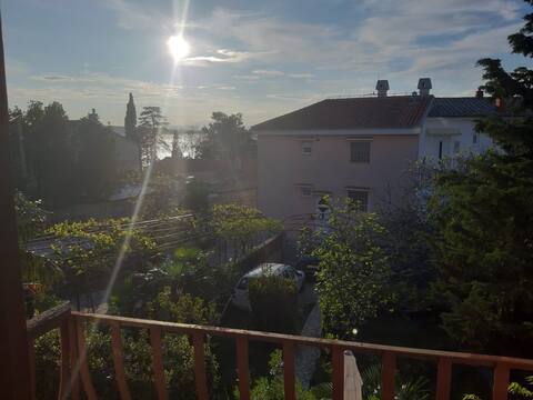 Large apartment near the beach