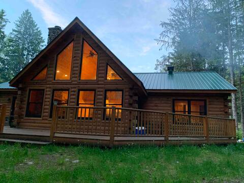 Starry Nights Cabin - .5 Mile to Titus Mountain