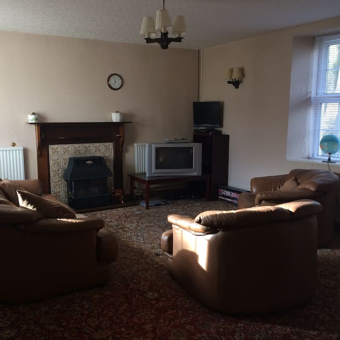 Shared Living / TV / Games room