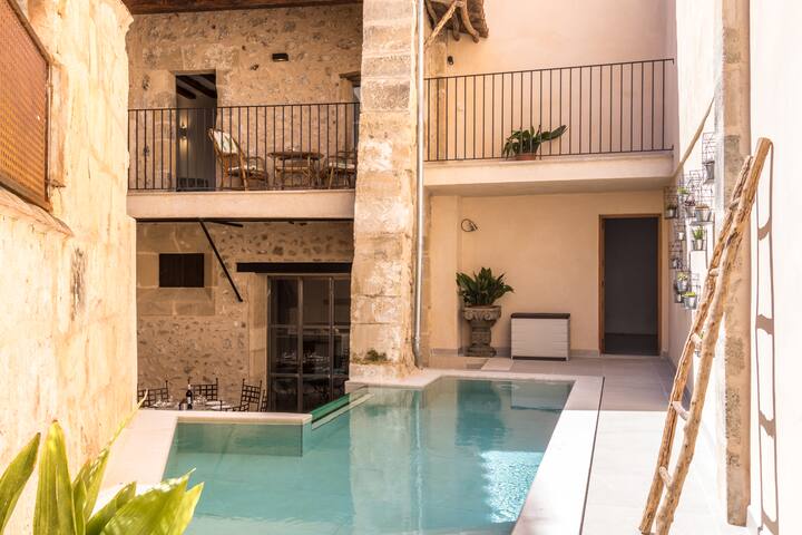 Townhouse Deluxe Can Butxaca By homevillas360 gallery image 2