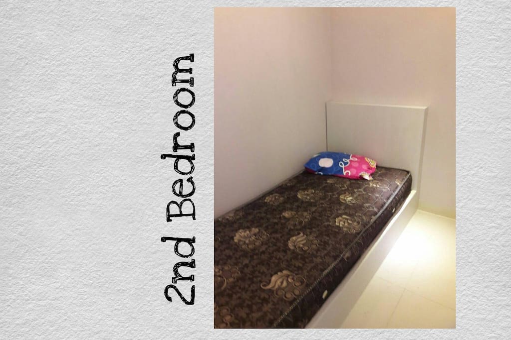 2nd Bedroom