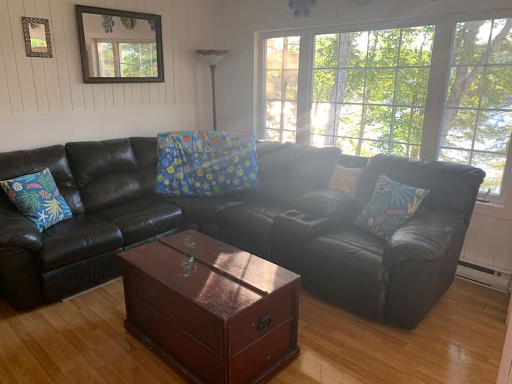 Private Beach! Entire Cottage. - New Brunswick