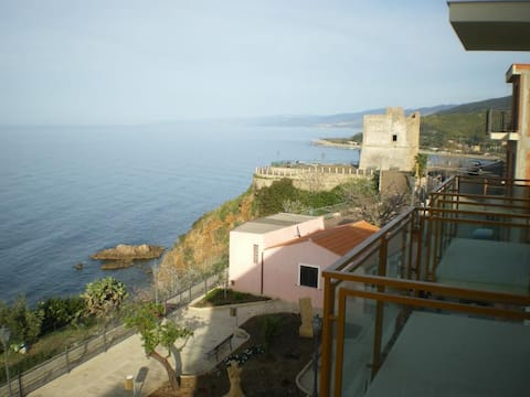 Stan u blizini zaljeva Cefalù