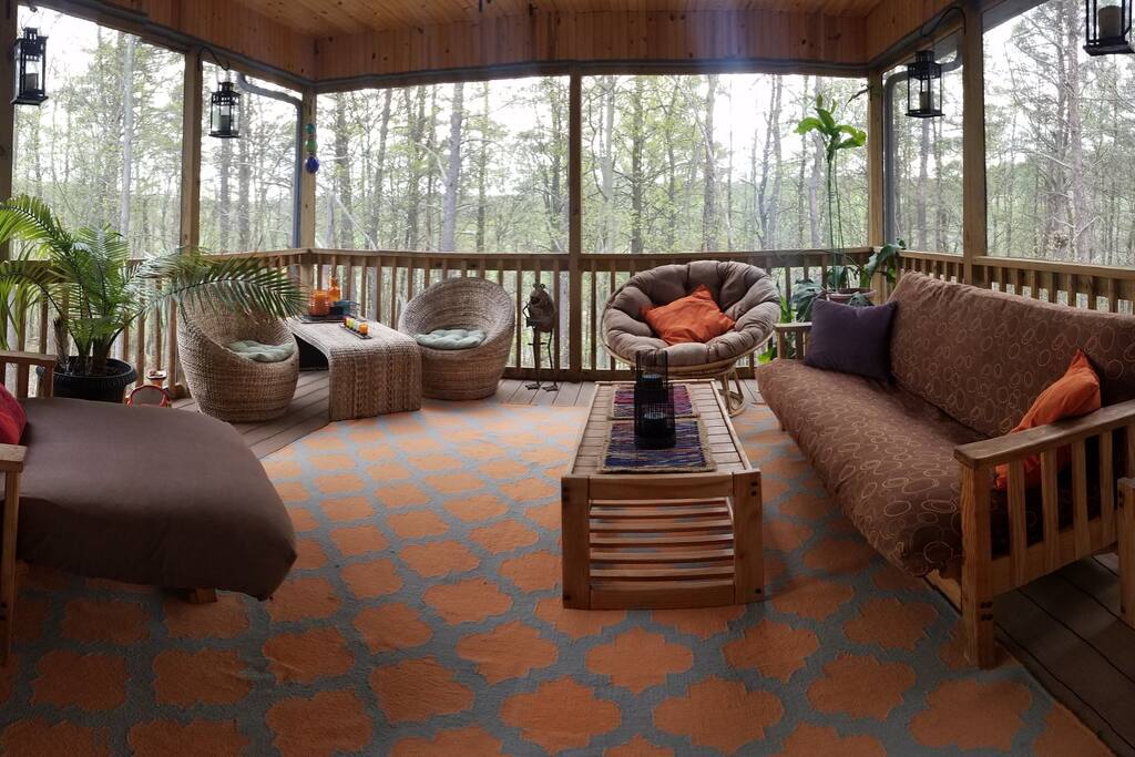 Looking avoid the bugs but still enjoy the outdoors? Our screened-in porch is the perfect place to relax without the worry.