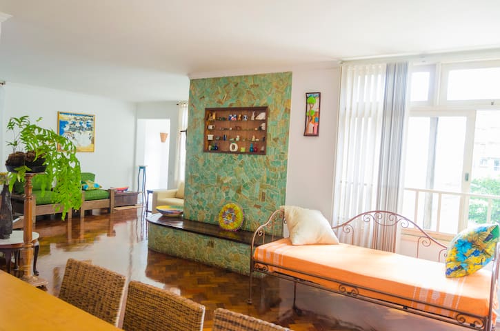 Lindo e charmoso, localização perfeita!