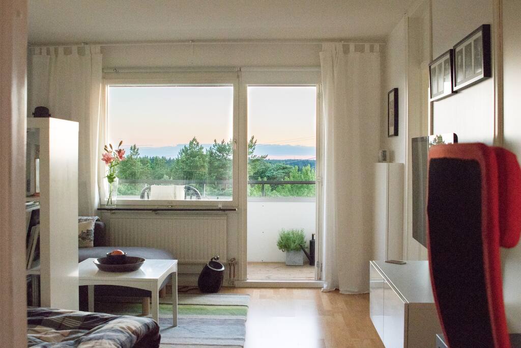 Easy access to the balcony.