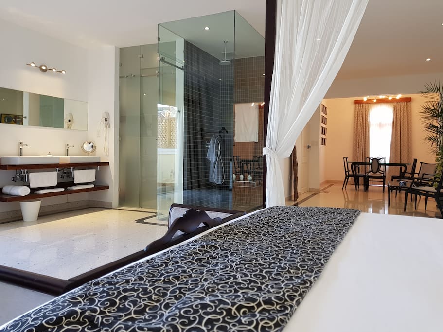 Room 9 - Suite - Boutique Hotel 5ta y 8 Vedado