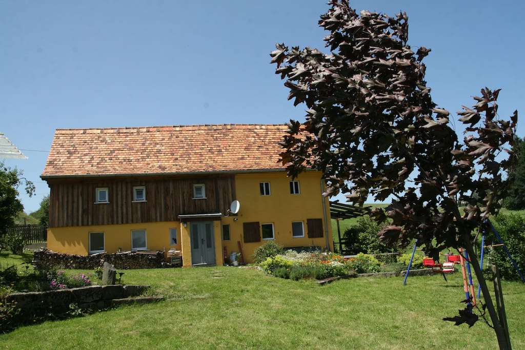 Ferienhaus im Grünen Häuser zur Miete in Bernstadt auf