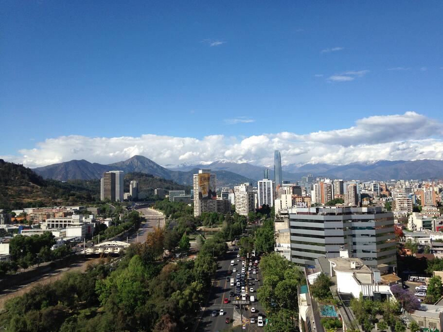 Vista a la ciudad desde la terraza del living