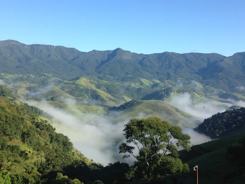 Top performing Airbnb: "Casa nas Nuvens, coziness on the mountain top." in São José Dos Campos