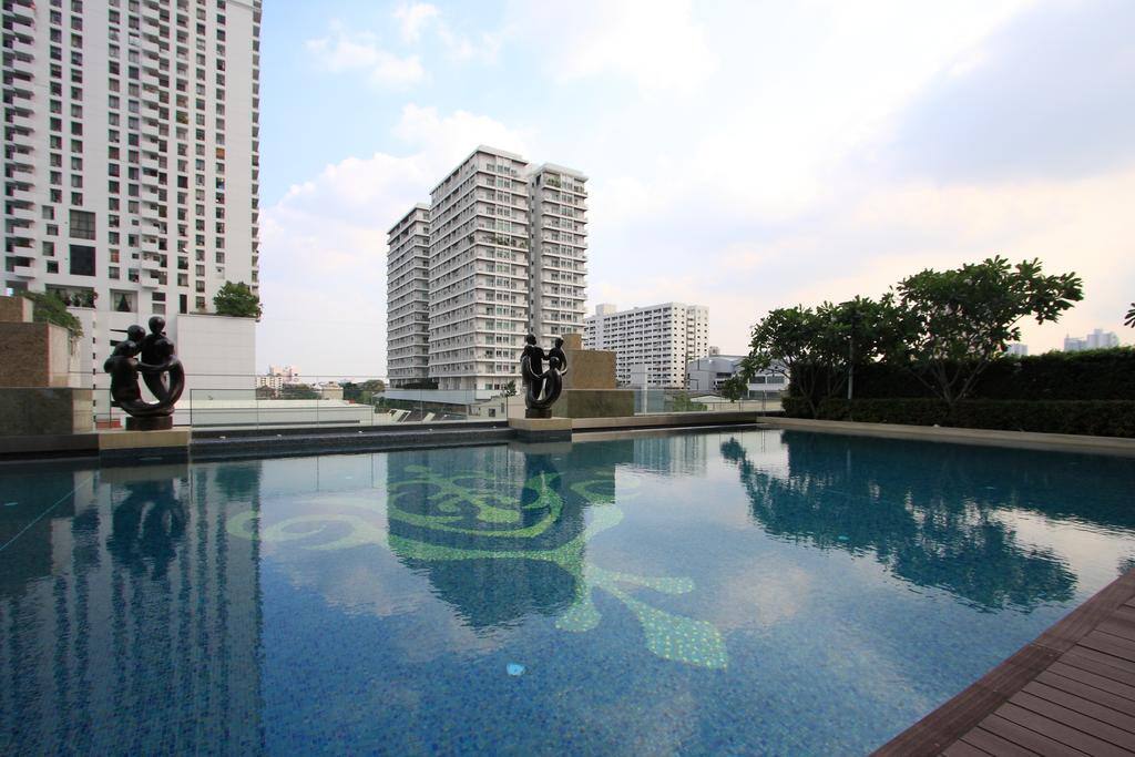 swimming pool and sauna on 5th floor