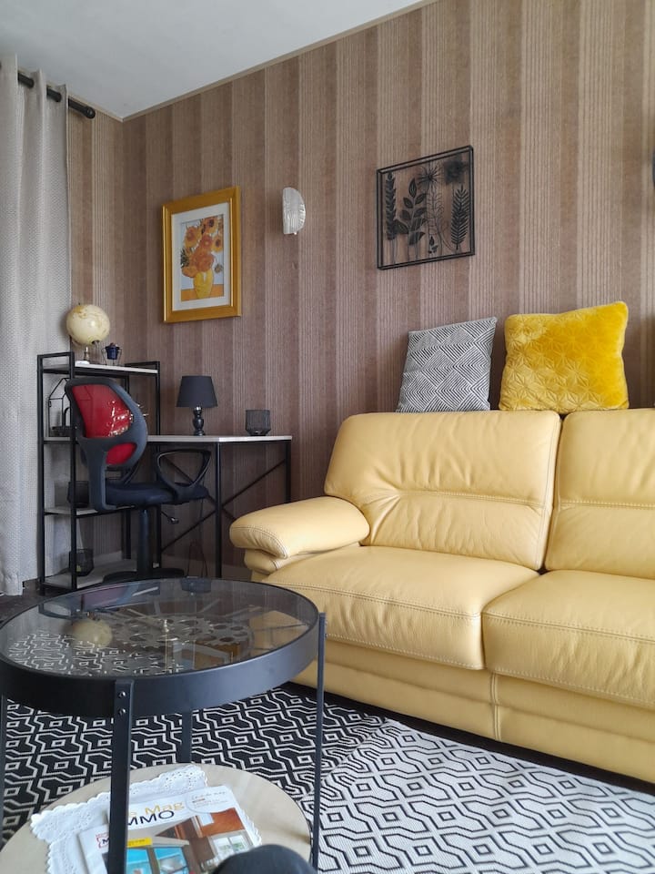 Appartement 87m2.4 Personnes. - Courcouronnes