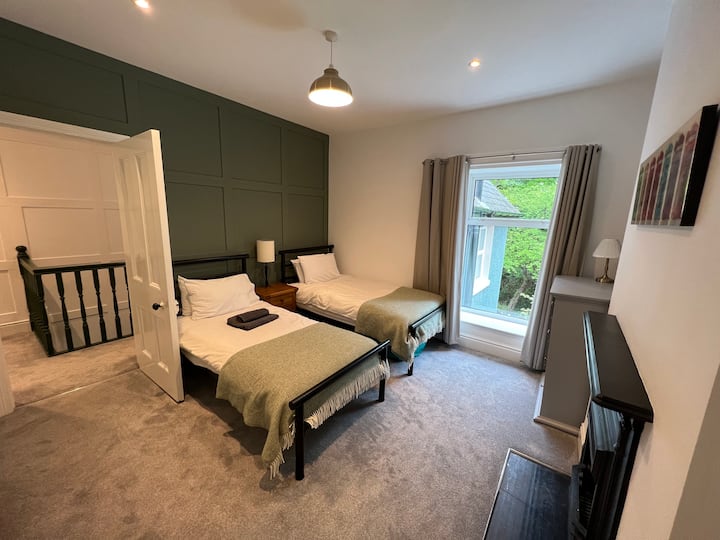 Dhomë gjumi e mesme