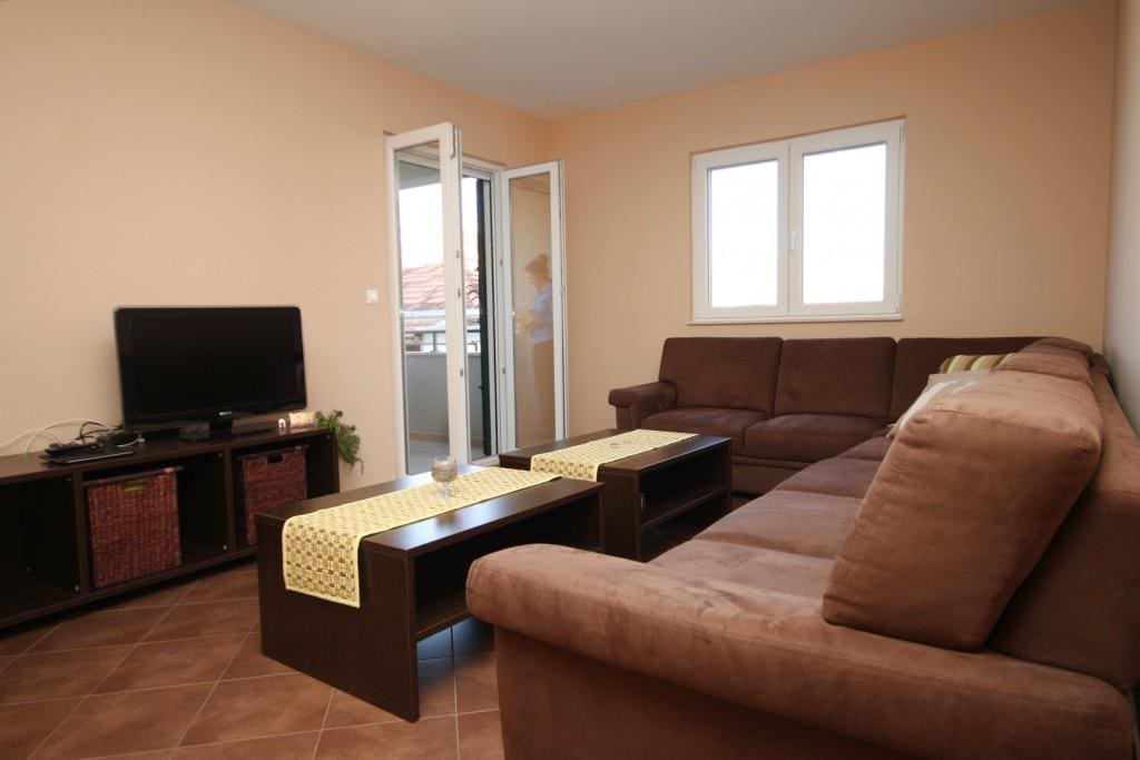 Living room, Surface: 18 m²