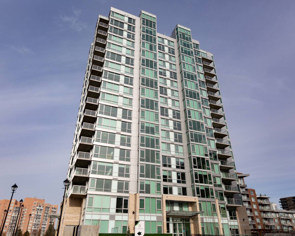 Brand New 1 Bedroom Apartment In Century Park Apartments