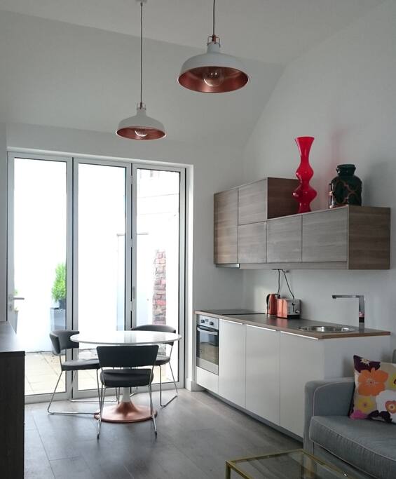 A fully-fitted kitchen with all mod cons, fridge, dishwasher and washer/dryer.