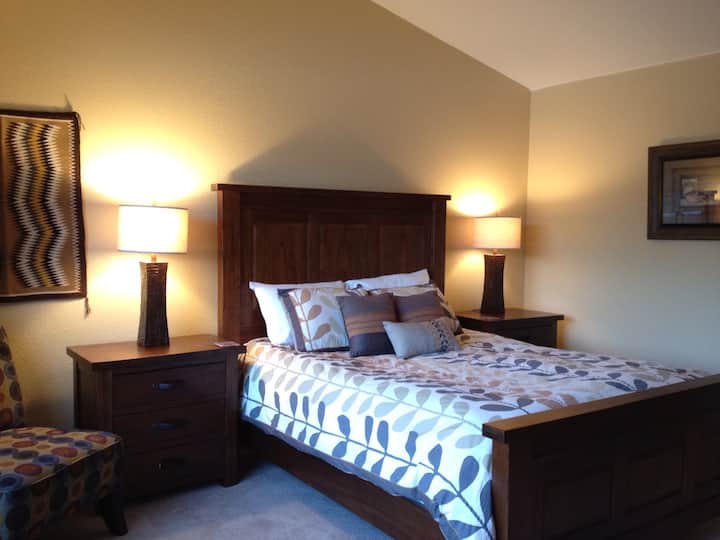 غرفة النوم الرئيسية