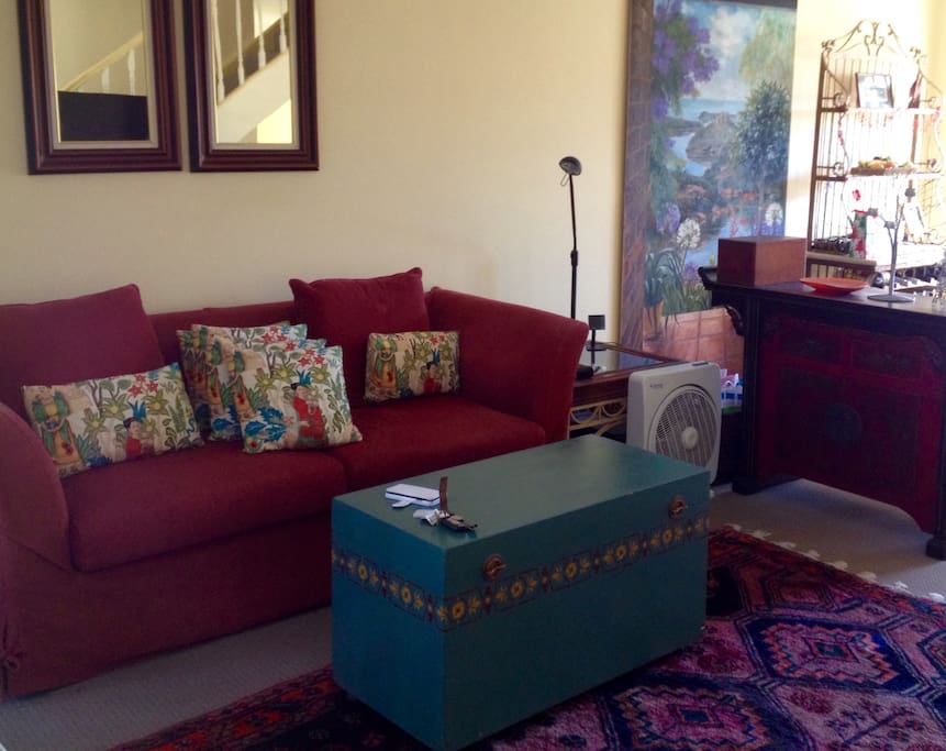 Downstairs share lounge