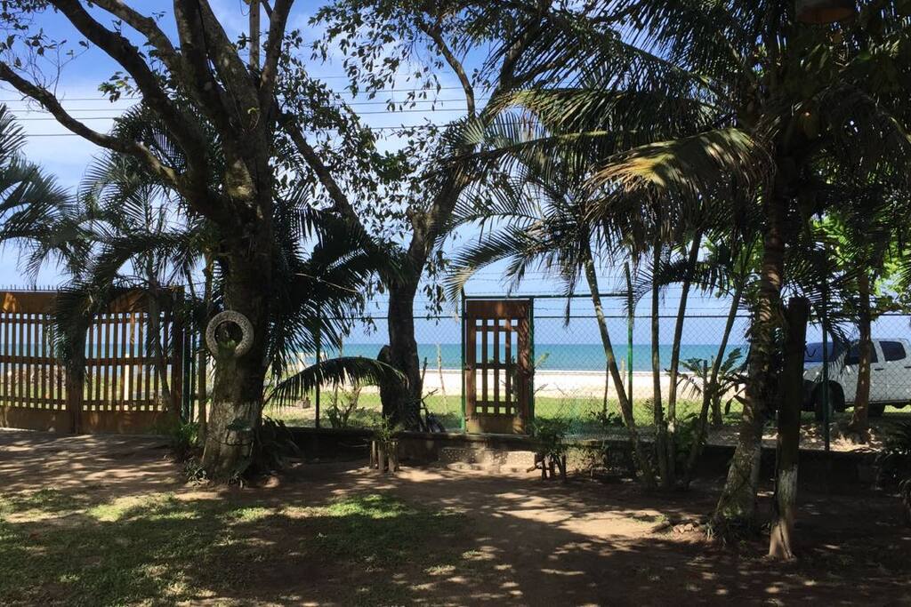 Desde la propiedad, se puede ver la gran cercanía del Mar Caribe y sus incomparables playas.