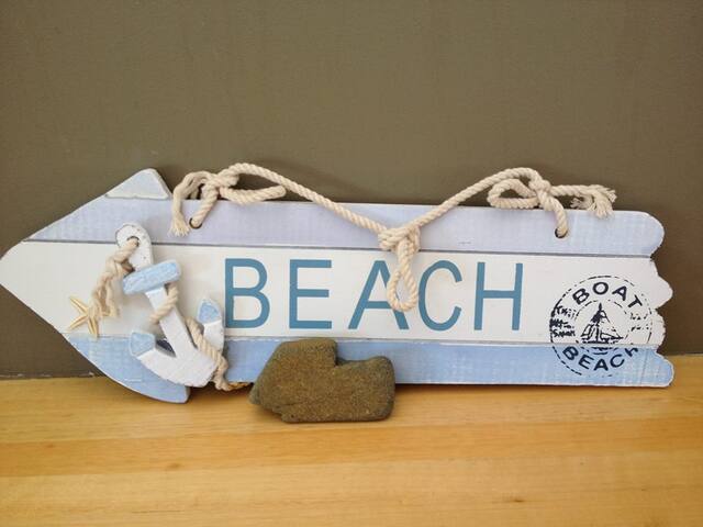 Black Diamond Absolute beach front gallery image 5