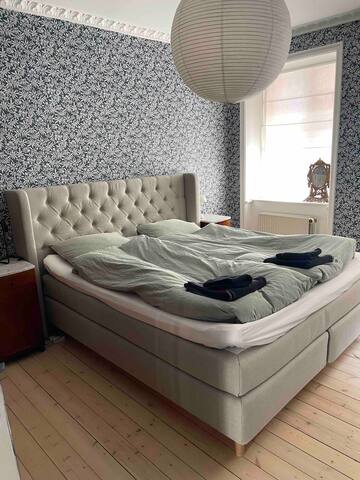 Townhouse style 2-floor flat gallery image 5