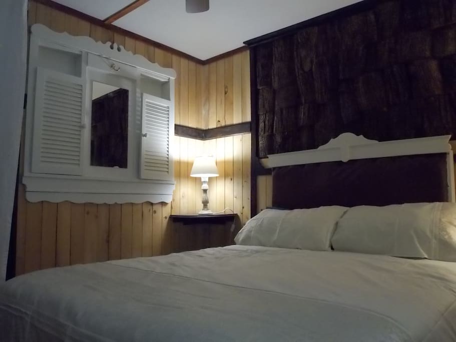 Cosy bedroom