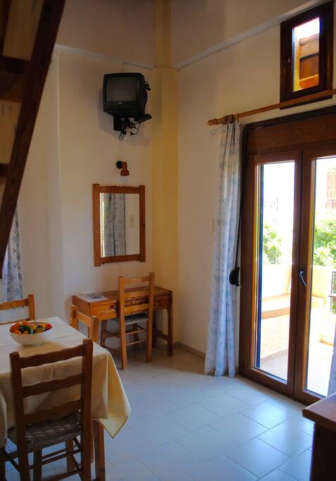 Apartment No. 6