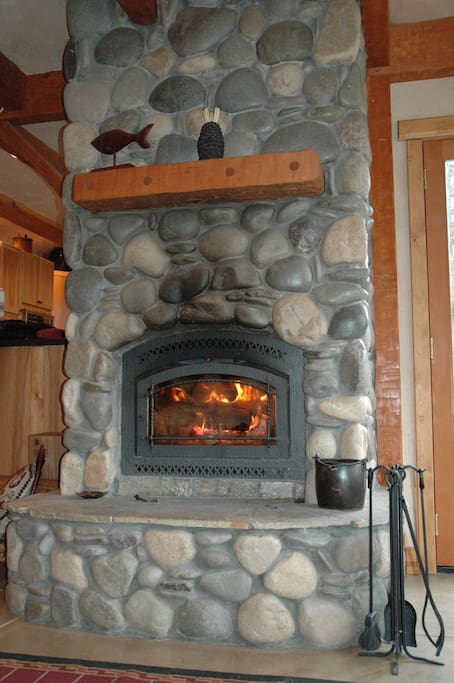 River rock fire place.