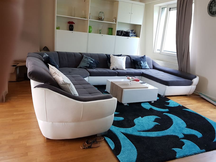 living room 2 with tv