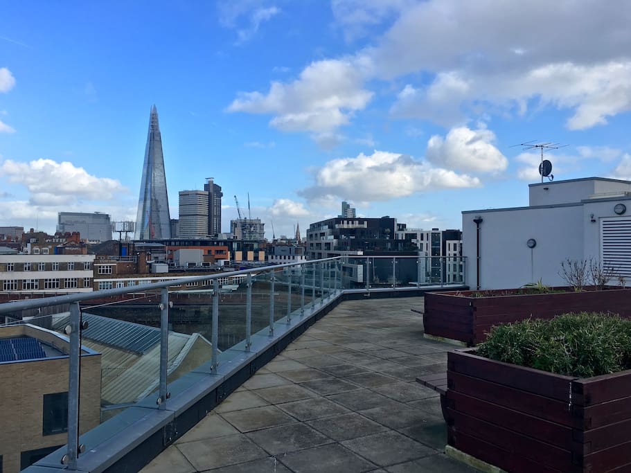 Access to view the stunning City skyline from a private roof terrace and 15 minutes walk from the Shard, the tallest building in London and currently in the European Union