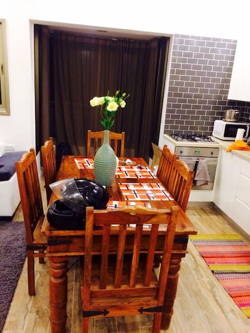 New eating table