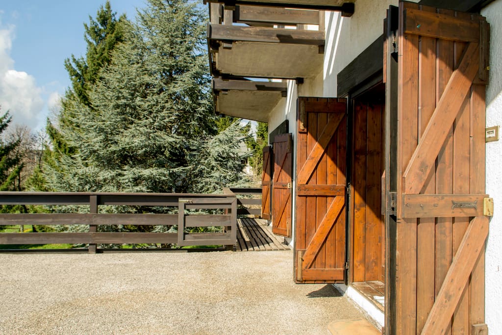 Terrazzo ftonte casa