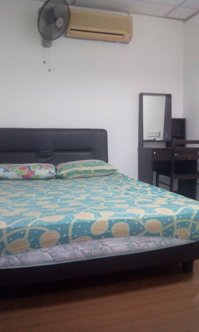 Double aircone room