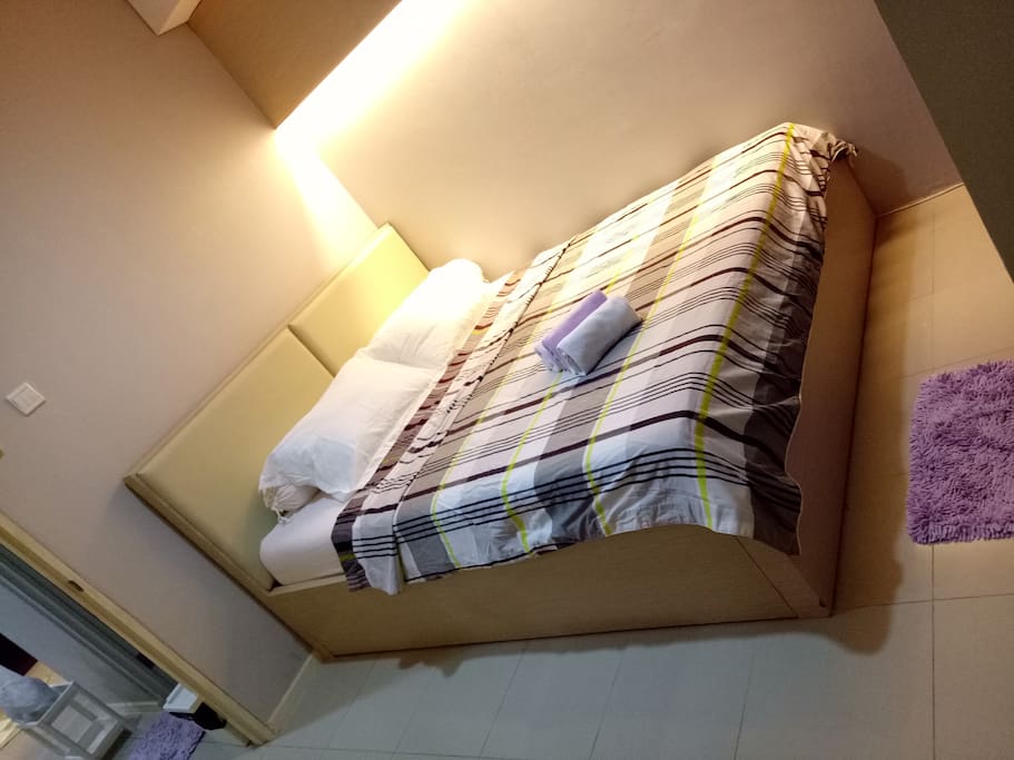 comfy bed