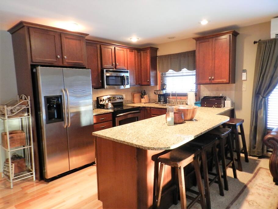 Kitchen and Bar Stool Area