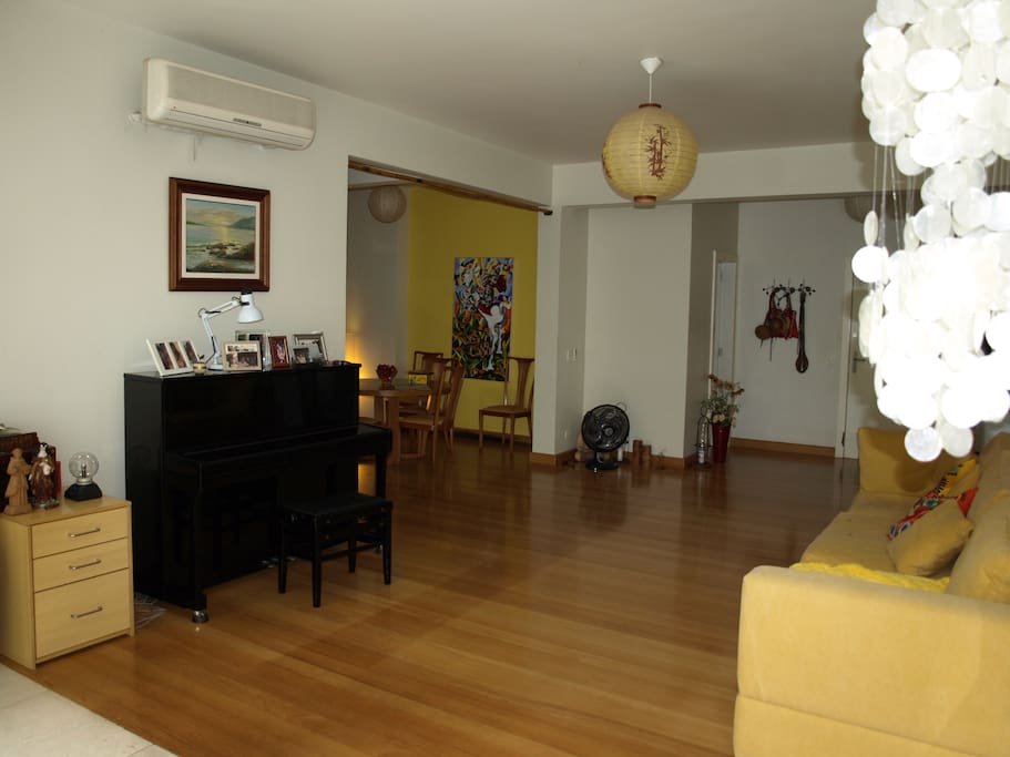 Sala de Estar com piano