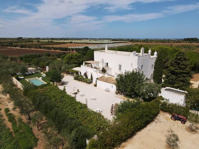 Masseria Le Cerase – Stunning Masseria with Pool gallery image 5