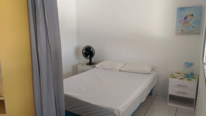 ห้องนอน (1) พร้อมเตียงคู่