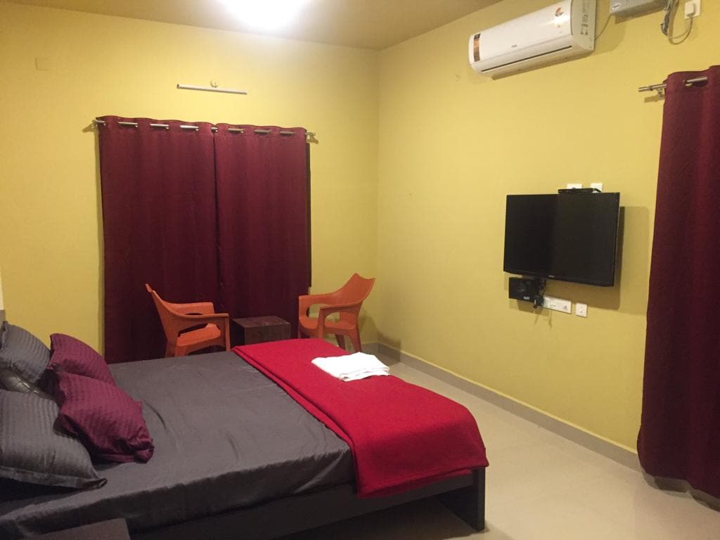 غرفة النوم 2