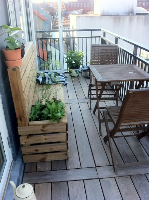 A look over the balcony