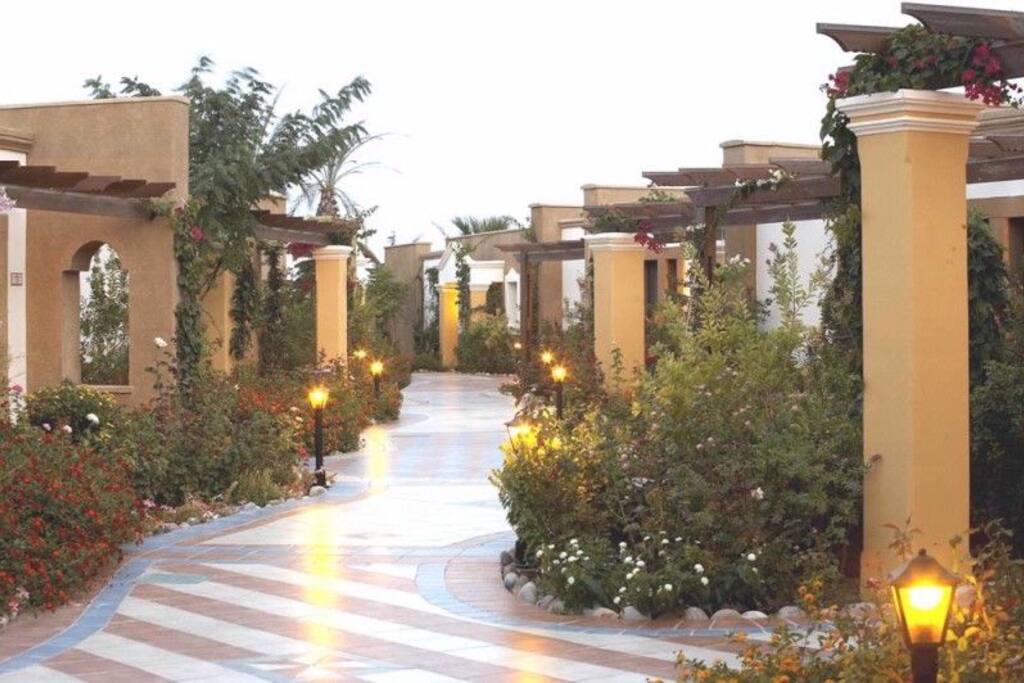 Villa Pathway