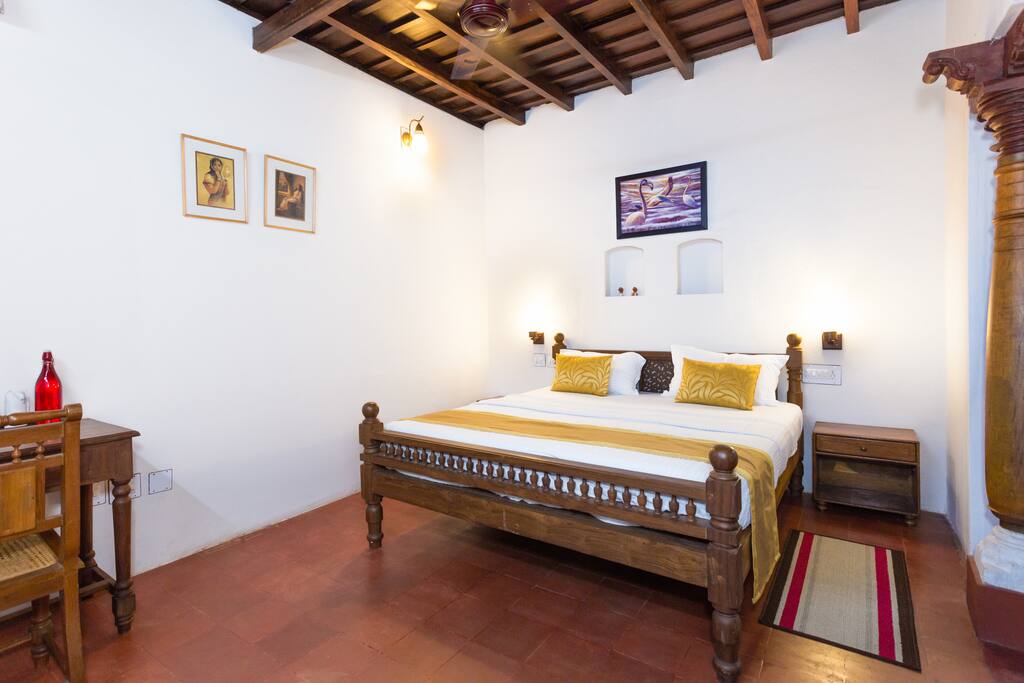 Heritage Room 1 Interior