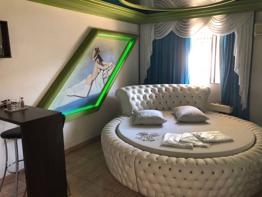 QUARTO 1