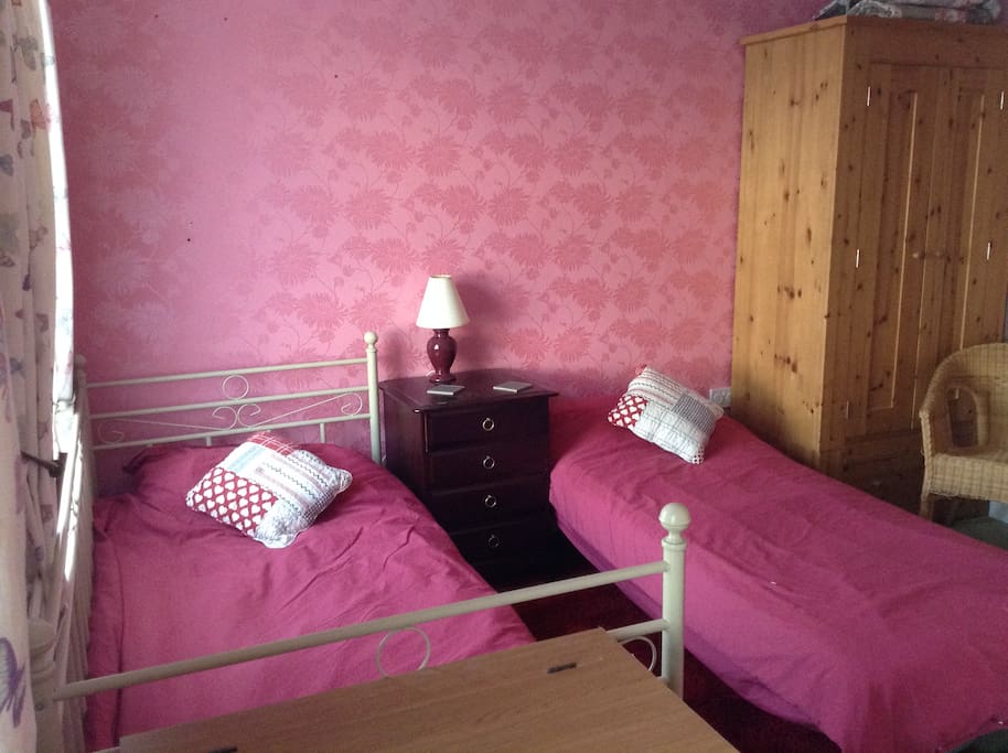 Bedroom 3 (first floor)