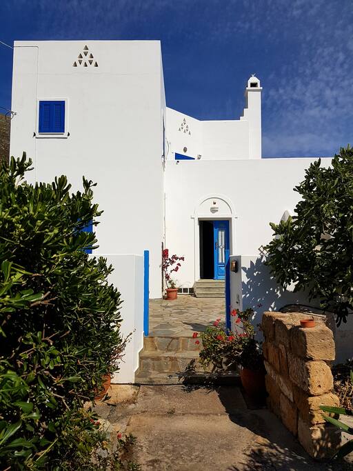 A Warm welcome to Villa Afrata