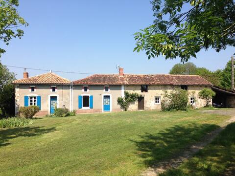 Country house peaceful close to the main sights