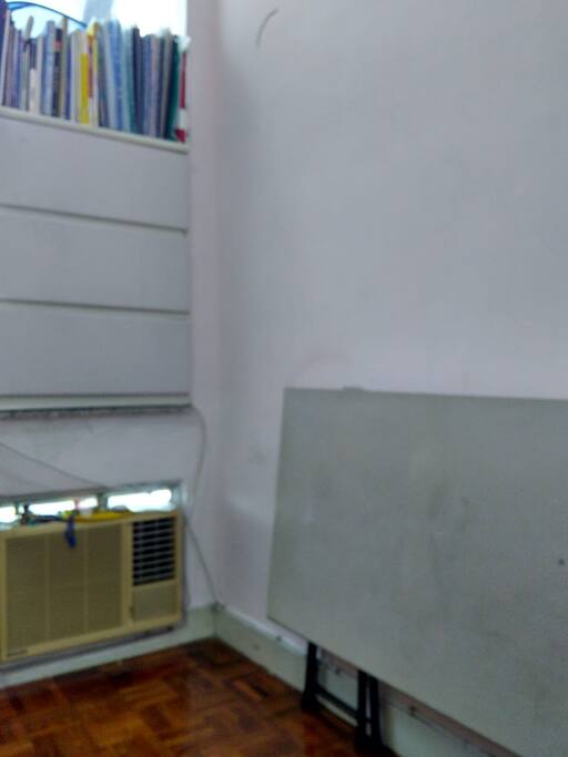 AC + table