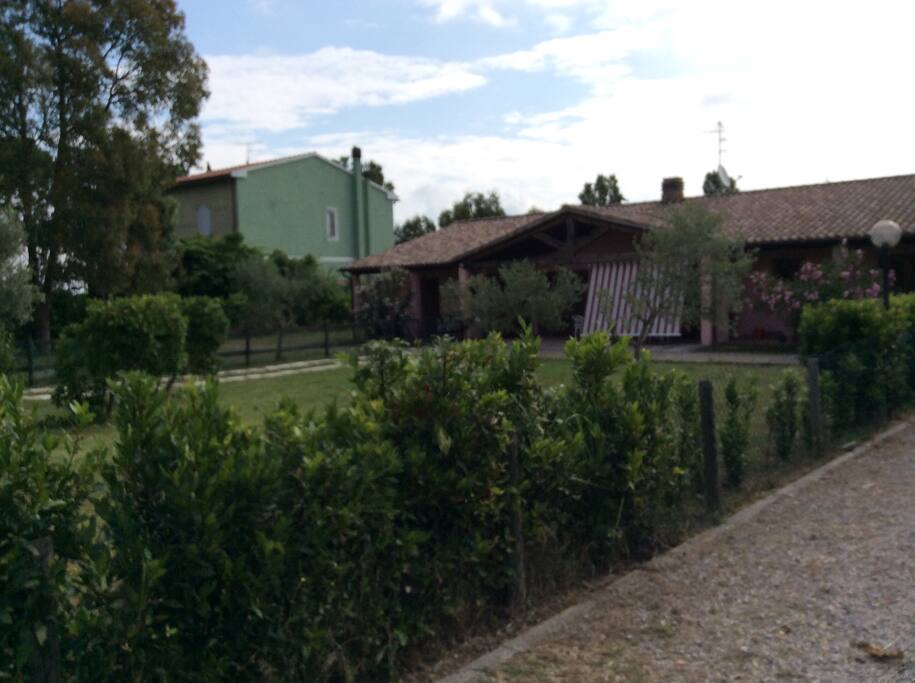 Giardino e altre 5 villette "Isola nel Grano"