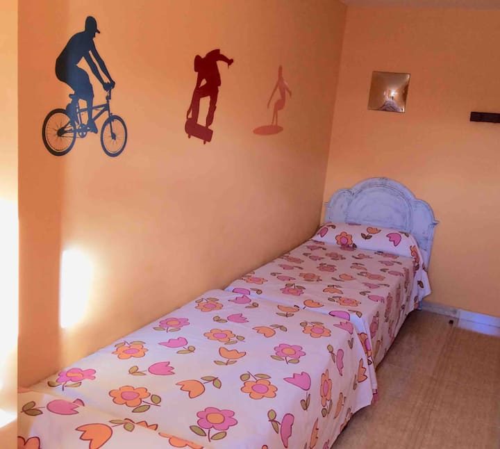 غرفة النوم 2