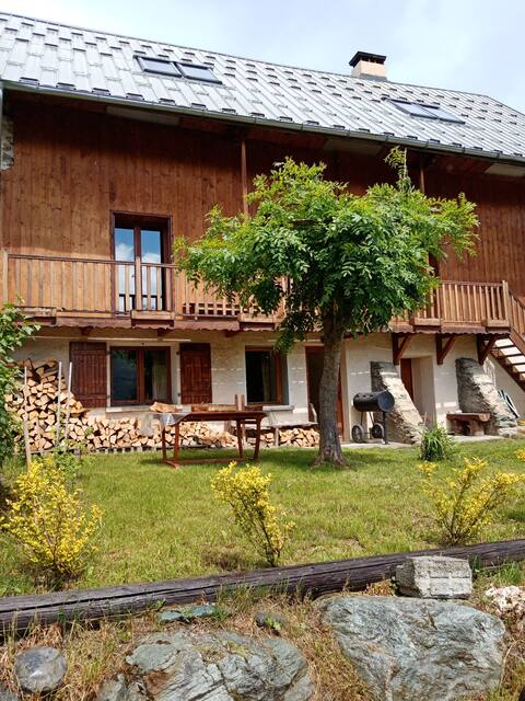 Family cottage overlooking the mountains